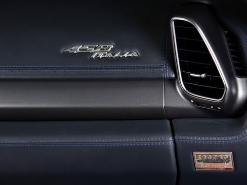 Used 2011 Ferrari 458 Italia Coupe image 7