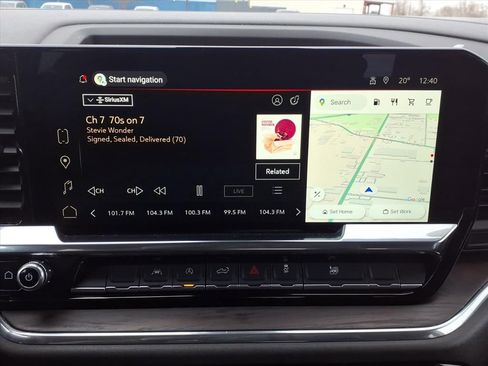 Certified 2025 GMC Sierra 1500 SLT image 19