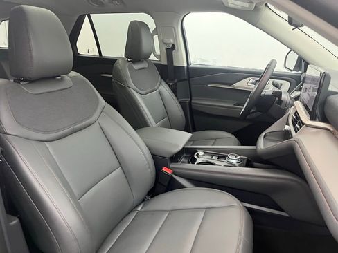 New 2026 Ford Explorer Active w/ Active Comfort Package image 27