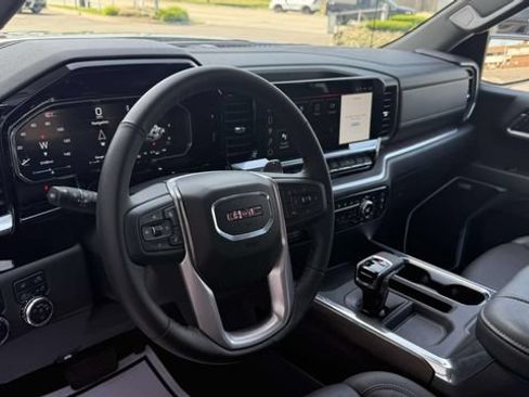 Used 2026 GMC Sierra 1500 SLT w/ SLT Convenience Package AWD/4WD image 48