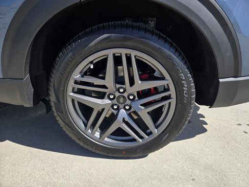 New 2026 Ford Explorer ST w/ Sun And Sound Package image 32