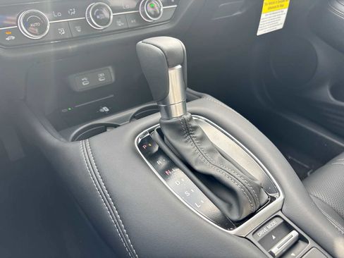 Certified 2026 Honda HR-V EX-L image 21
