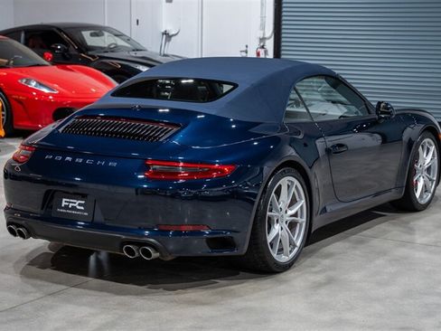 Used 2019 Porsche 911 Carrera S RWD image 13