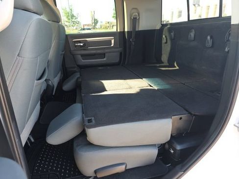 Used 2018 RAM 2500 Big Horn AWD/4WD image 37