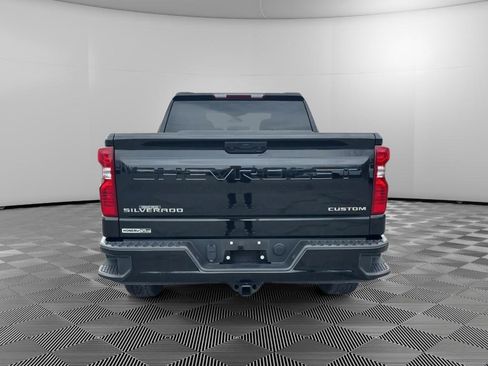 Certified 2023 Chevrolet Silverado 1500 Custom image 8