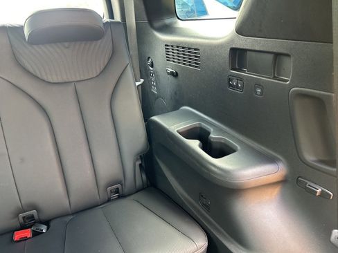Used 2024 Hyundai Palisade Calligraphy image 15