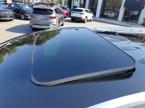 Certified 2023 Buick Enclave Avenir image 43