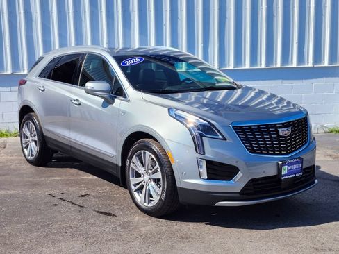 Used 2026 Cadillac XT5 Premium Luxury w/ Driver Assist Package AWD/4WD image 7