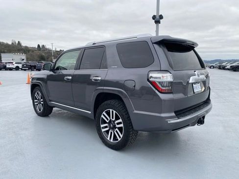 Used 2021 Toyota 4Runner Limited image 6