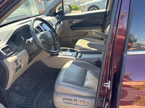 Used 2016 Honda Pilot Elite image 22