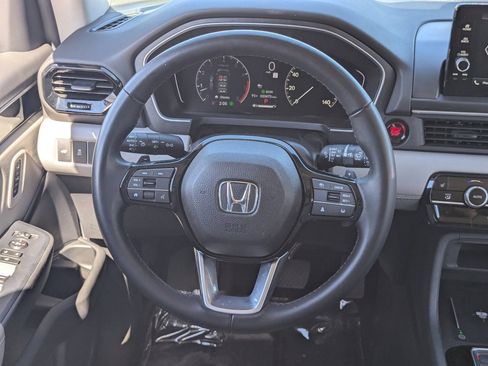 Certified 2025 Honda Pilot EX-L image 16