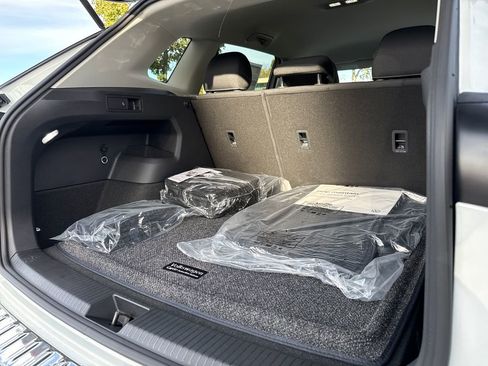 New 2025 Volkswagen Tiguan S image 14