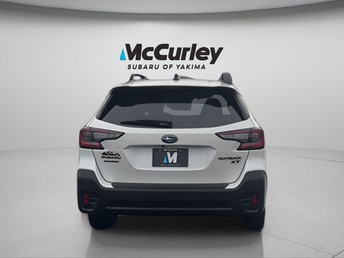 Used 2022 Subaru Outback Onyx Edition XT w/ Popular Package #2 image 4