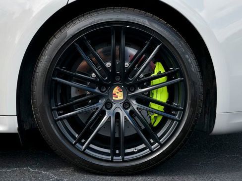 Used 2018 Porsche Panamera Turbo S image 12