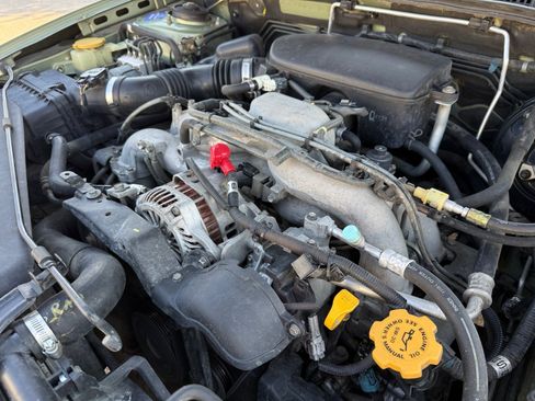 Used 2006 Subaru Outback 2.5i AWD/4WD image 22
