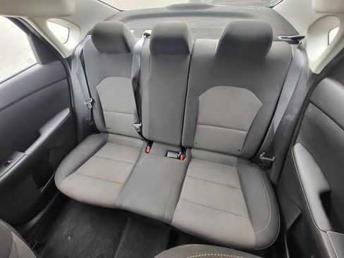 Used 2023 Kia Forte LXS image 11