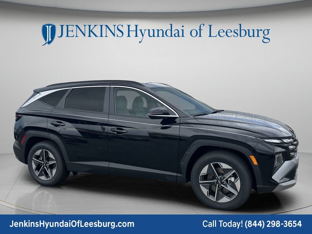 New 2026 Hyundai Tucson SEL w/ Tow & Go Package FWD image 3