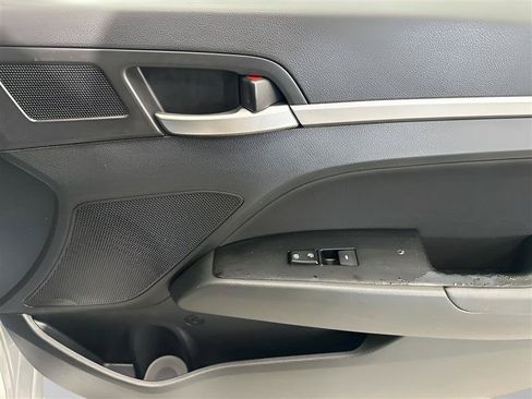 Used 2019 Hyundai Elantra Value Edition w/ Cargo Package FWD image 25