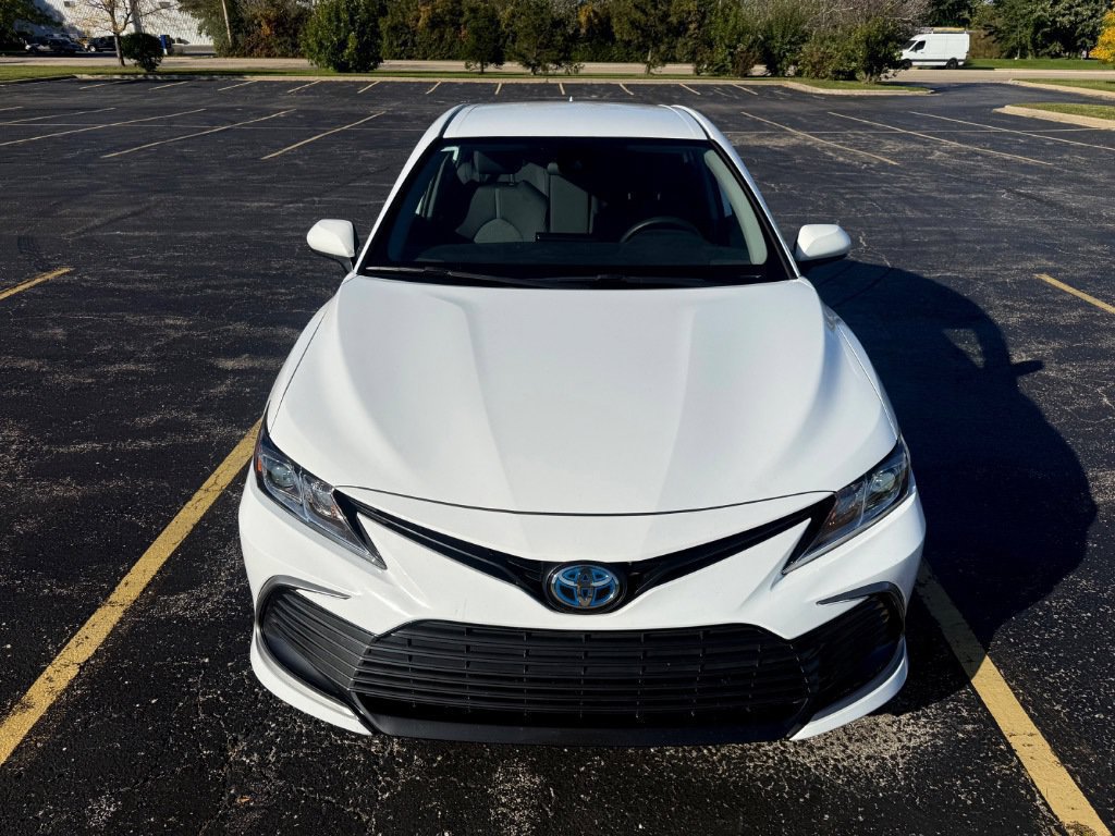 Used 2024 Toyota Camry LE FWD image 2
