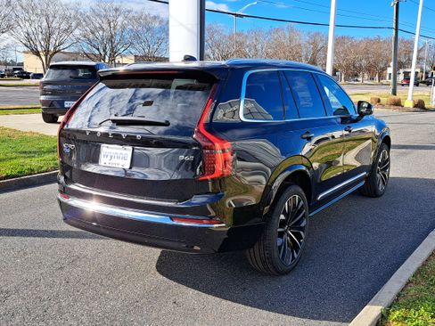 New 2026 Volvo XC90 B6 Plus w/ Protection Package Premier image 3