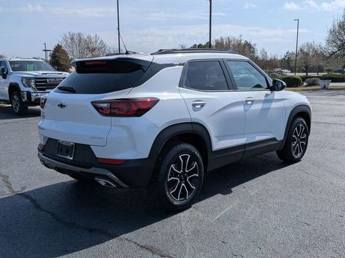 New 2026 Chevrolet TrailBlazer ACTIV image 3