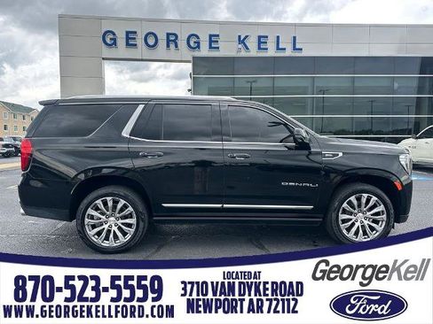 Used 2021 GMC Yukon Denali w/ Denali Premium Package AWD/4WD image 1