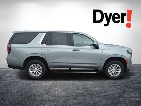 Used 2025 Chevrolet Tahoe LT AWD/4WD image 2