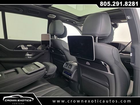 Used 2026 Mercedes-Benz Maybach GLS 600 4MATIC image 18