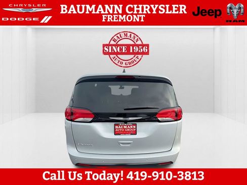 New 2026 Chrysler Voyager LX FWD image 6