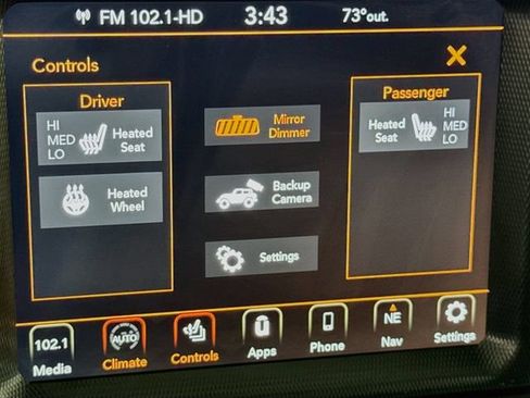 Used 2023 Jeep Wrangler Unlimited w/ Cold Weather Group AWD/4WD image 25