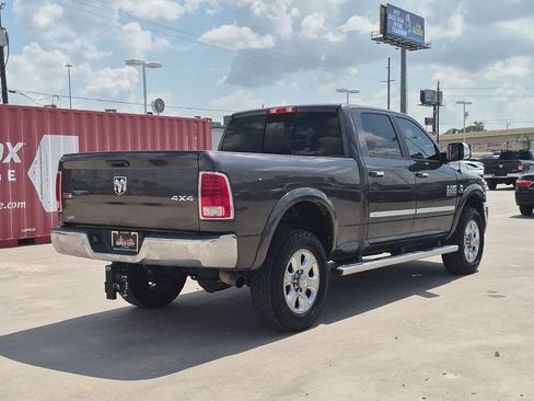 Used 2018 RAM 2500 Laramie AWD/4WD image 6