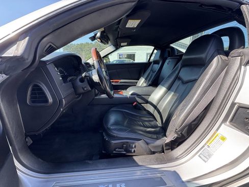 Used 2007 Cadillac XLR RWD image 10