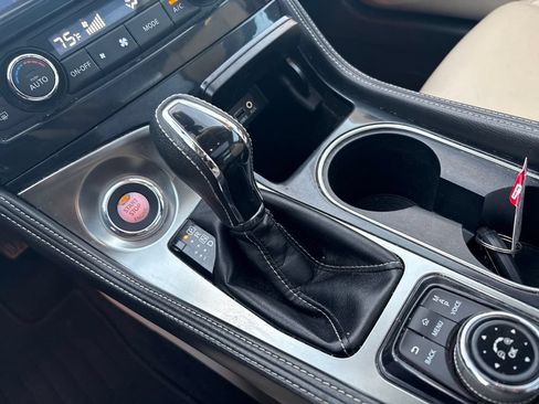 Used 2018 Nissan Maxima Platinum FWD image 29