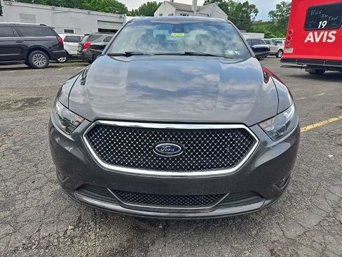Used 2018 Ford Taurus SHO w/ Sho Performance Package AWD/4WD image 2