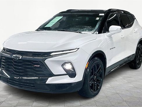 Used 2025 Chevrolet Blazer RS w/ Driver Confidence II Package image 1