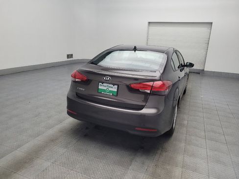 Used 2018 Kia Forte LX image 7