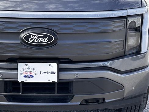 Used 2024 Ford F150 Lightning Lariat image 9