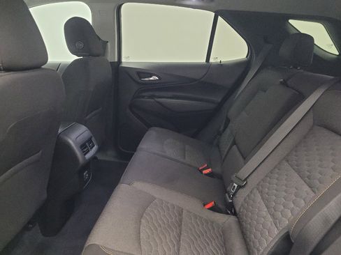 Used 2021 Chevrolet Equinox LT AWD/4WD image 18