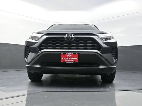 Used 2025 Toyota RAV4 LE AWD/4WD image 31