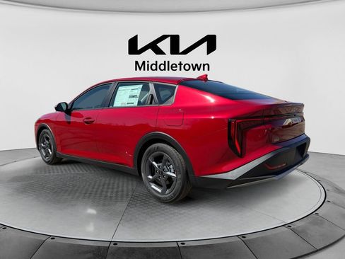 New 2026 Kia K4 LXS FWD image 3