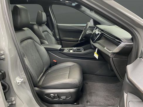 New 2026 Jeep Cherokee Overland w/ Trailer Tow Group image 33