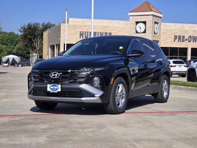 Used 2026 Hyundai Tucson SE FWD image 3