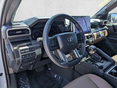 New 2026 Toyota 4Runner Limited AWD/4WD image 3
