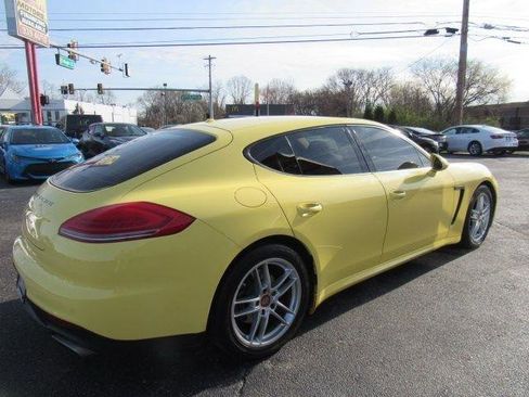 Used 2014 Porsche Panamera 4 image 7