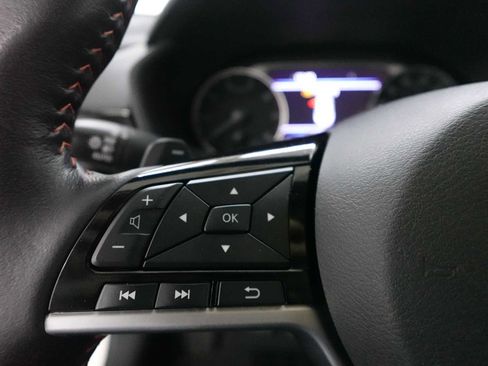 Used 2024 Nissan Altima 2.0 SR FWD image 17