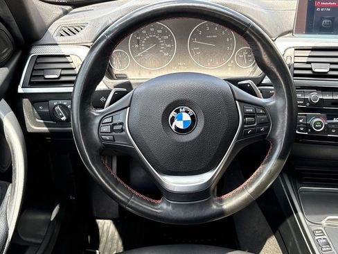 Used 2018 BMW 330i xDrive Sedan AWD/4WD image 22