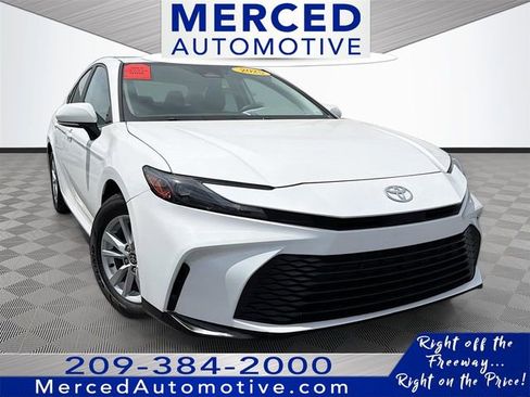 Used 2025 Toyota Camry LE FWD image 1