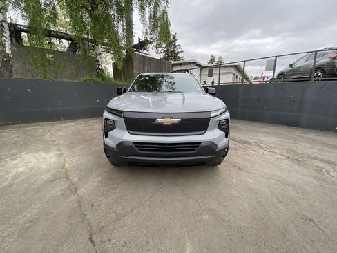 Used 2026 Chevrolet Silverado EV W/T w/ LPO, Utility Wall Package AWD/4WD image 9