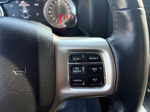 Used 2018 RAM 1500 Laramie image 15