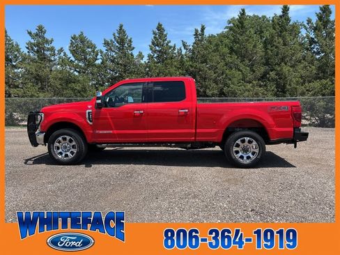 Used 2021 Ford F350 Lariat w/ Lariat Ultimate Package image 3